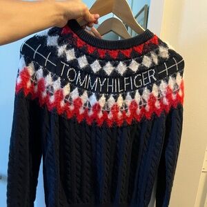 Tommy Hilfiger sweater